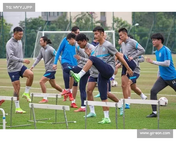 德州人新秀斯特劳德肩伤康复顺利 已积极参与球队夏季训练 德州人新秀斯特劳德肩伤康复顺利 已积极参与球队夏季训练